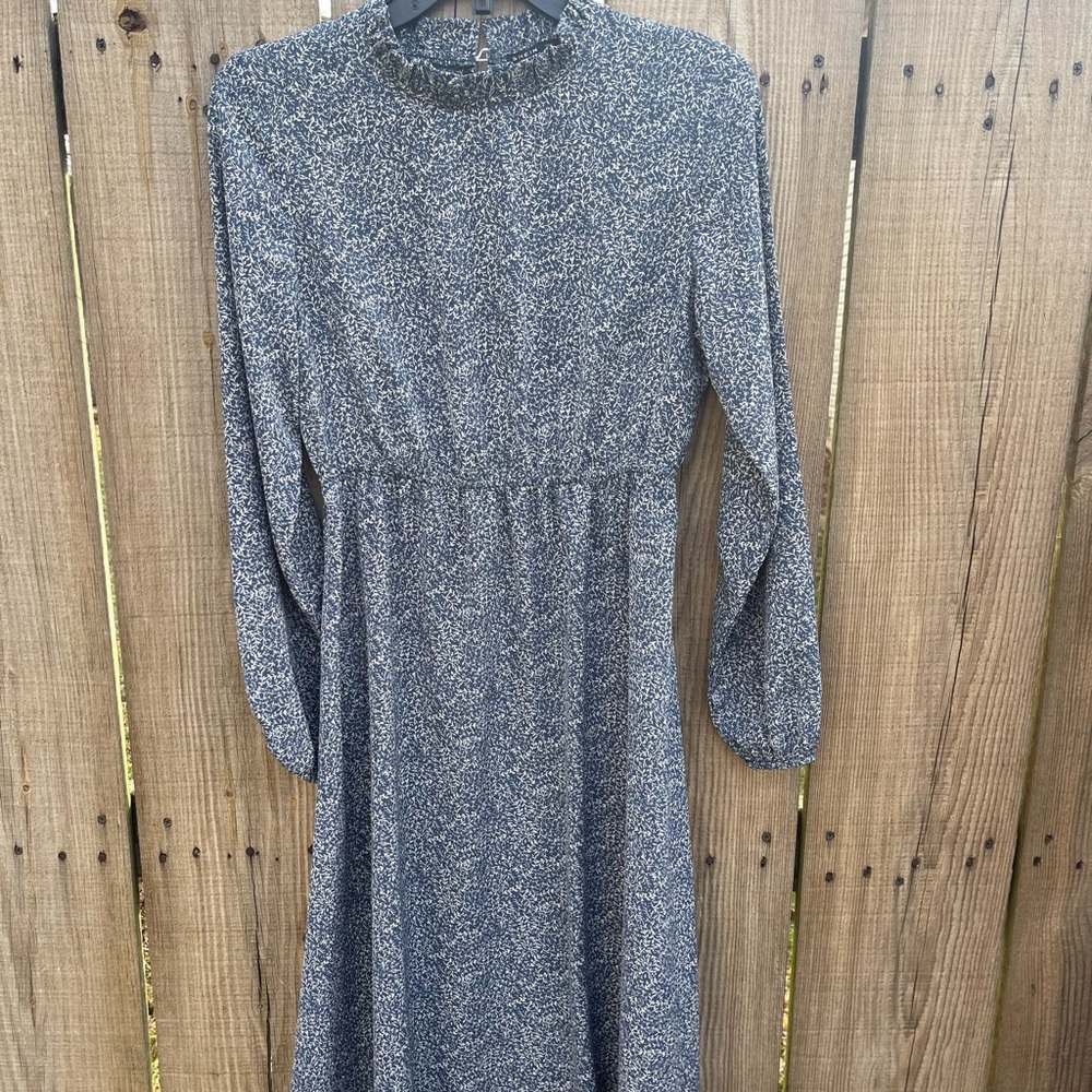 Ditsy blue modest dress.